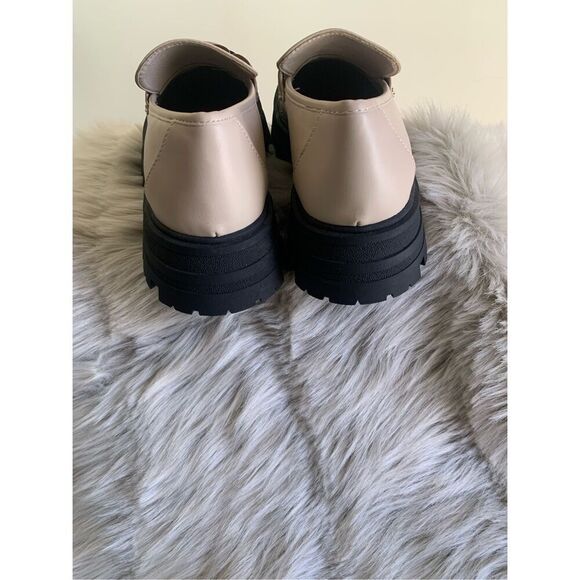 MIA Women's Gabina Round-Toe Lug Sole Loafers Size 7.5 - Picture 5 of 9